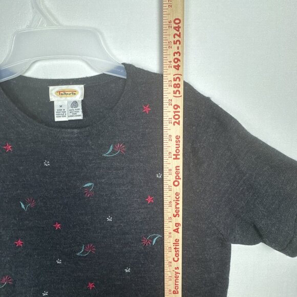 Vtg Talbots Gray Wool Short Sleeve Sweater Top Medium Stars & Floral Embroidered - Picture 6 of 7